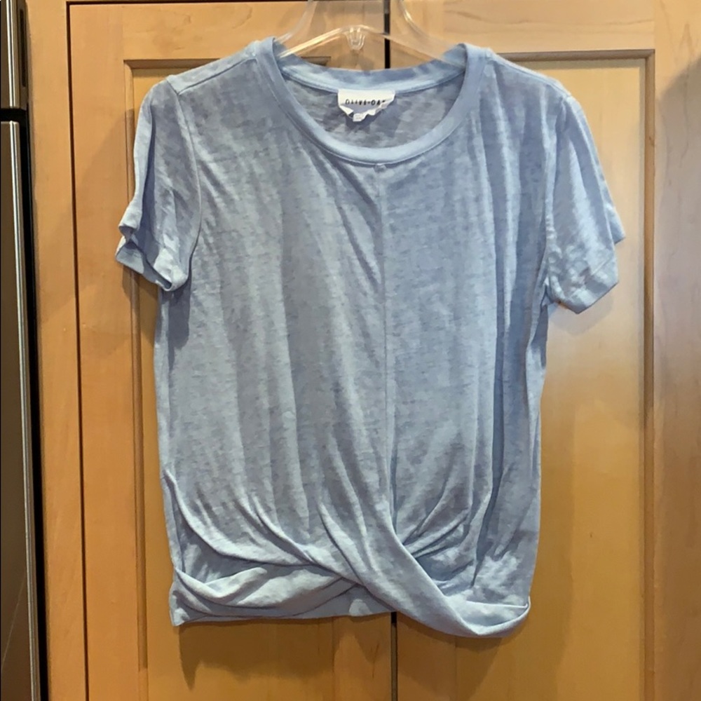 Olive &Oak front twist T-shirt